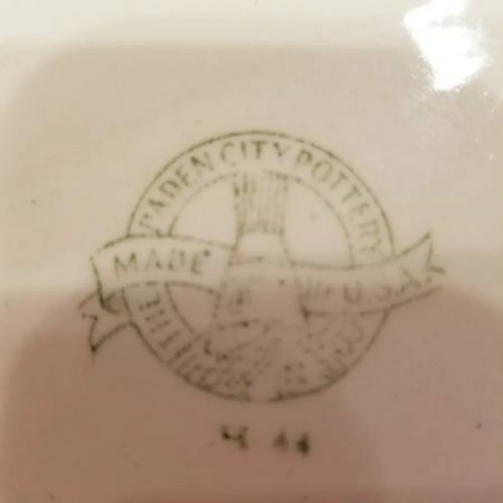 1940's Paden City Pottery Oval Serving Platter. 22K Gold Trim. Marlene Lace. USA